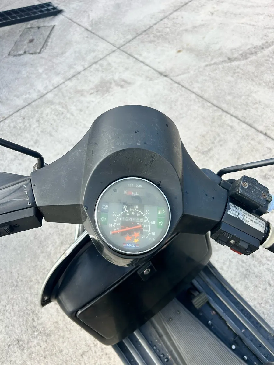 2006 LML Vespa 125 - Image 4