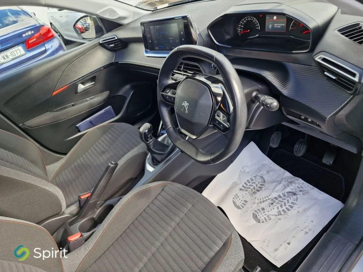 Peugeot 208 1.2 Puretech 75 bhp Active - Image 4