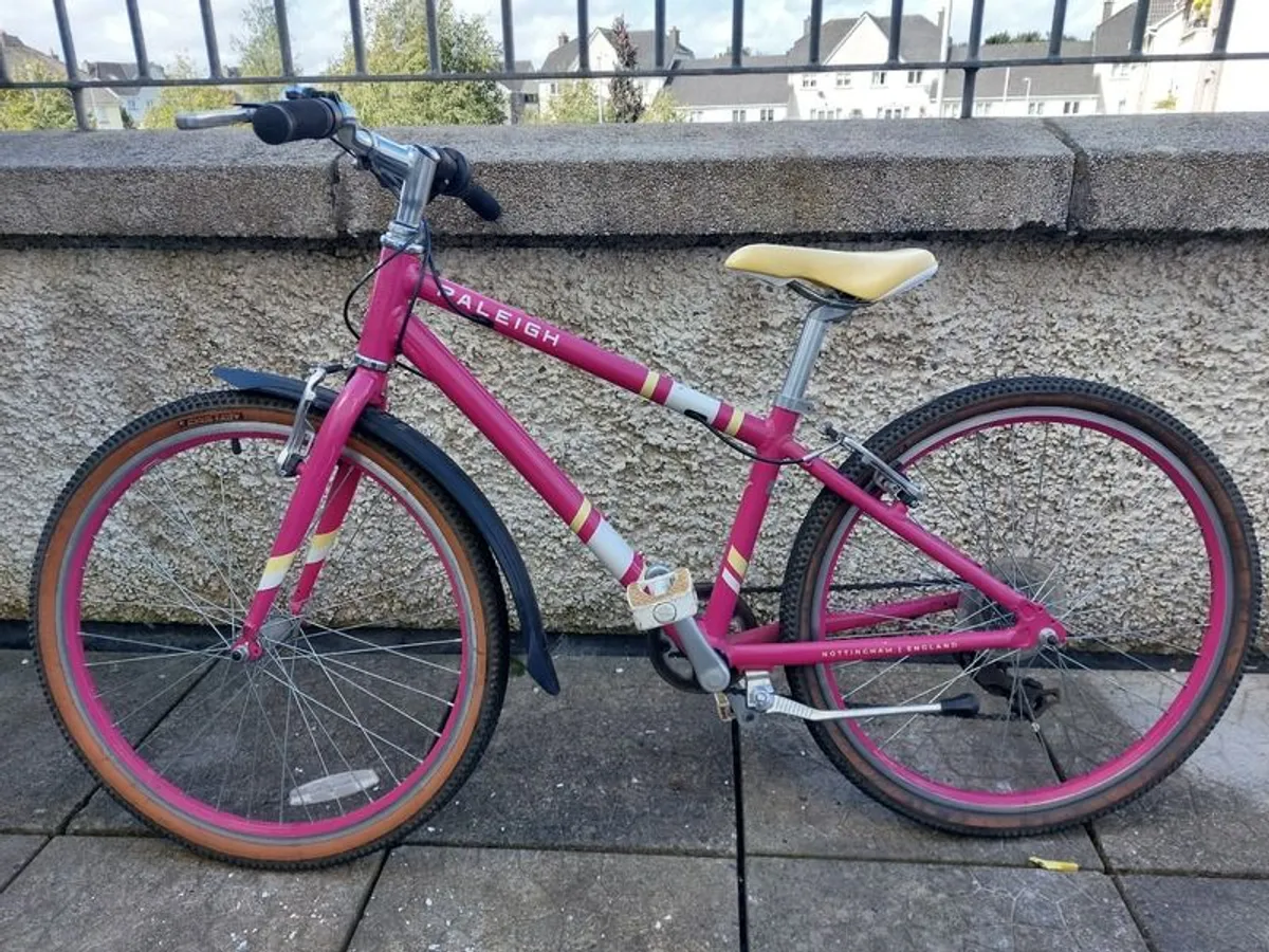 Girl bike - Image 1