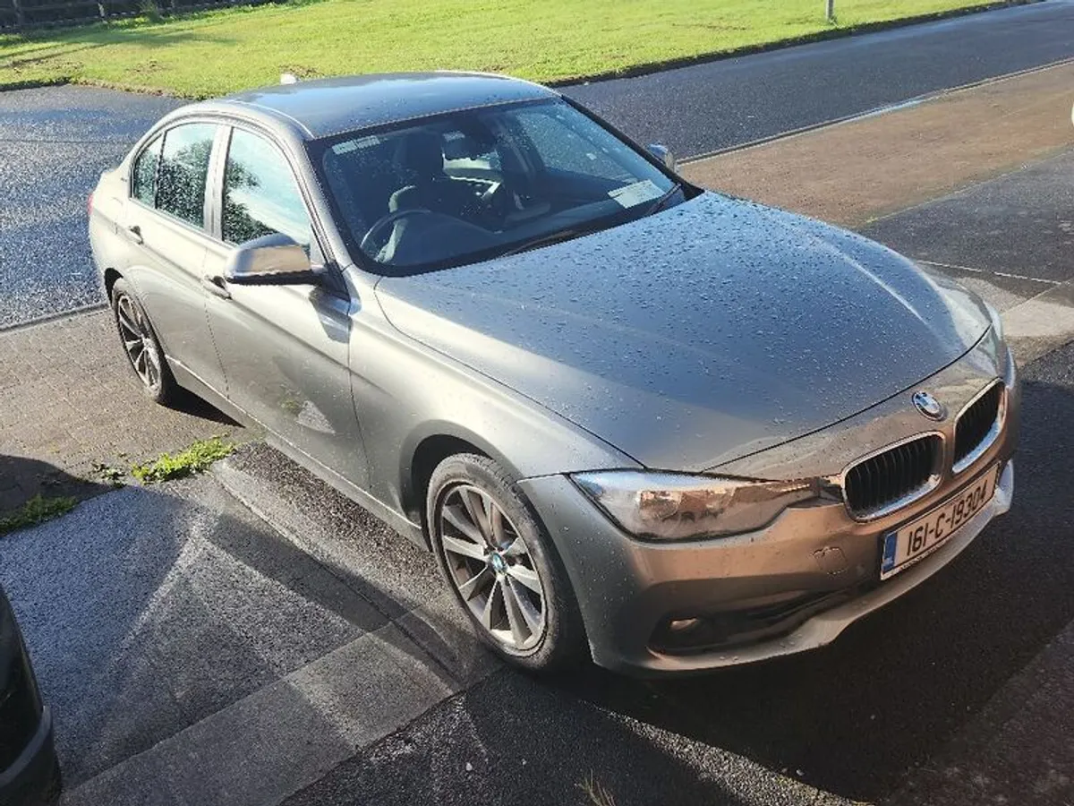 2016 Bmw E330 Plug in hybrid petrol 3rd series - Image 3