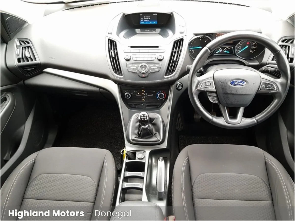 Ford Kuga 1.5tdci 120PS FWD Titanium - Image 2