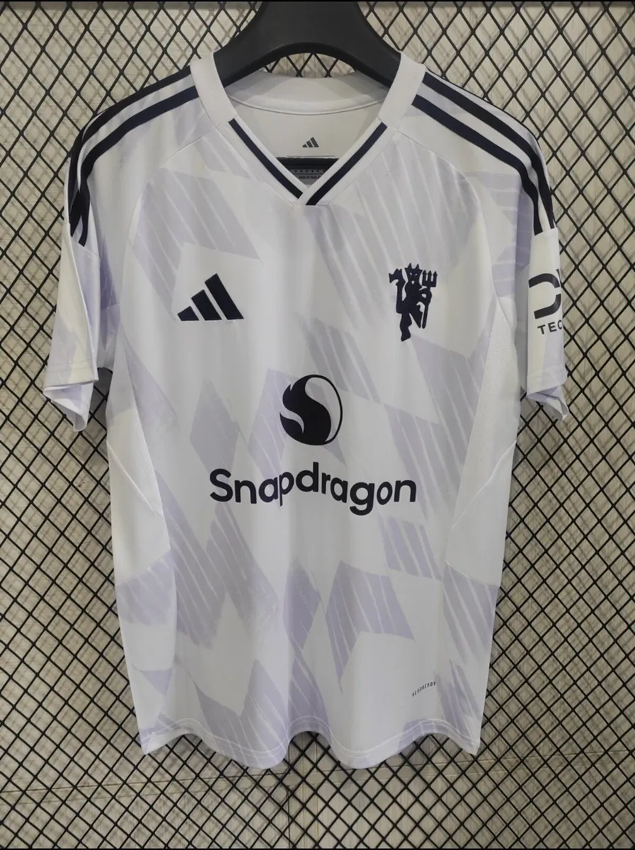 Man United Away - Image 1