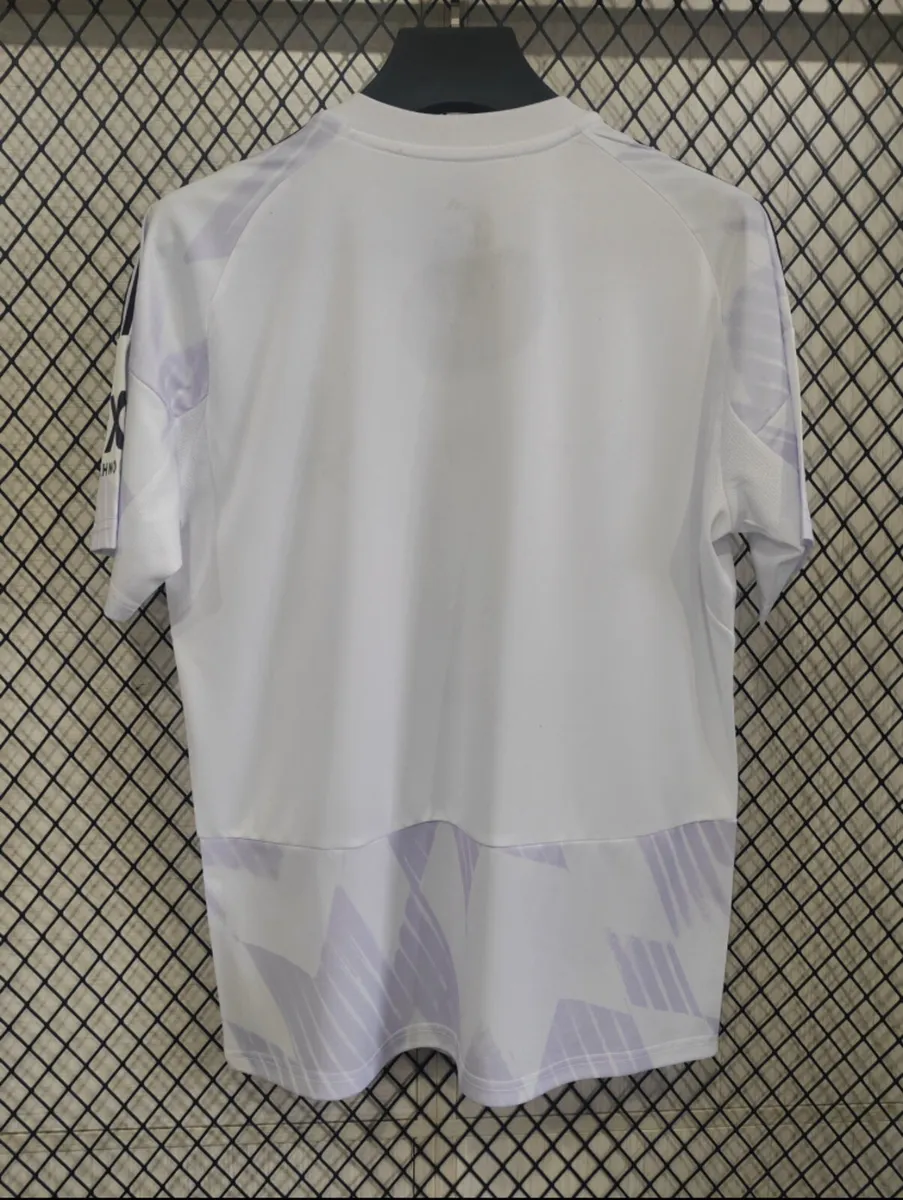 Man United Away - Image 2
