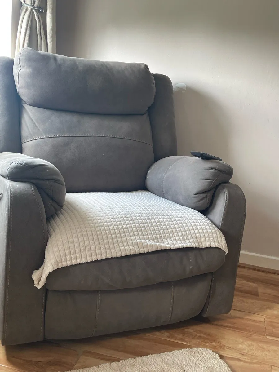 Sofa - Image 2