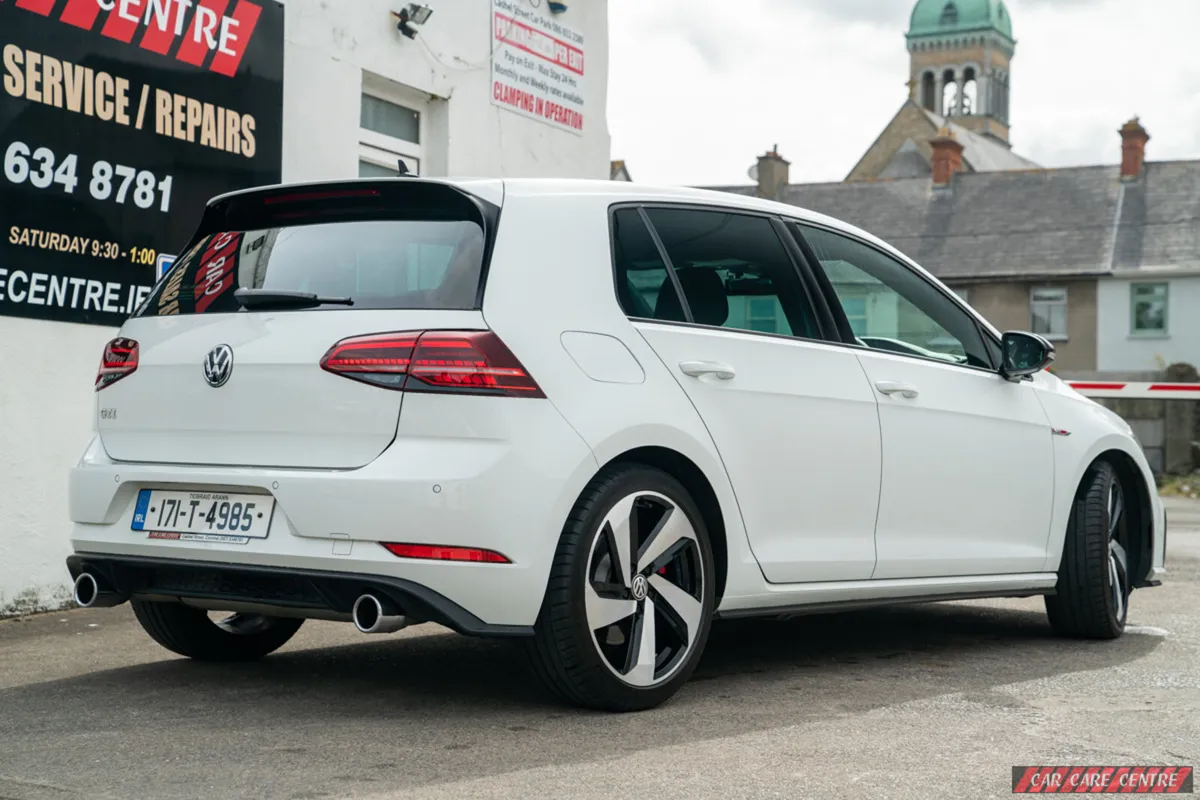 🔥2017 Volkswagen Golf GTI mk7.5 DSG 2.0 TSI 230🔥 - Image 2