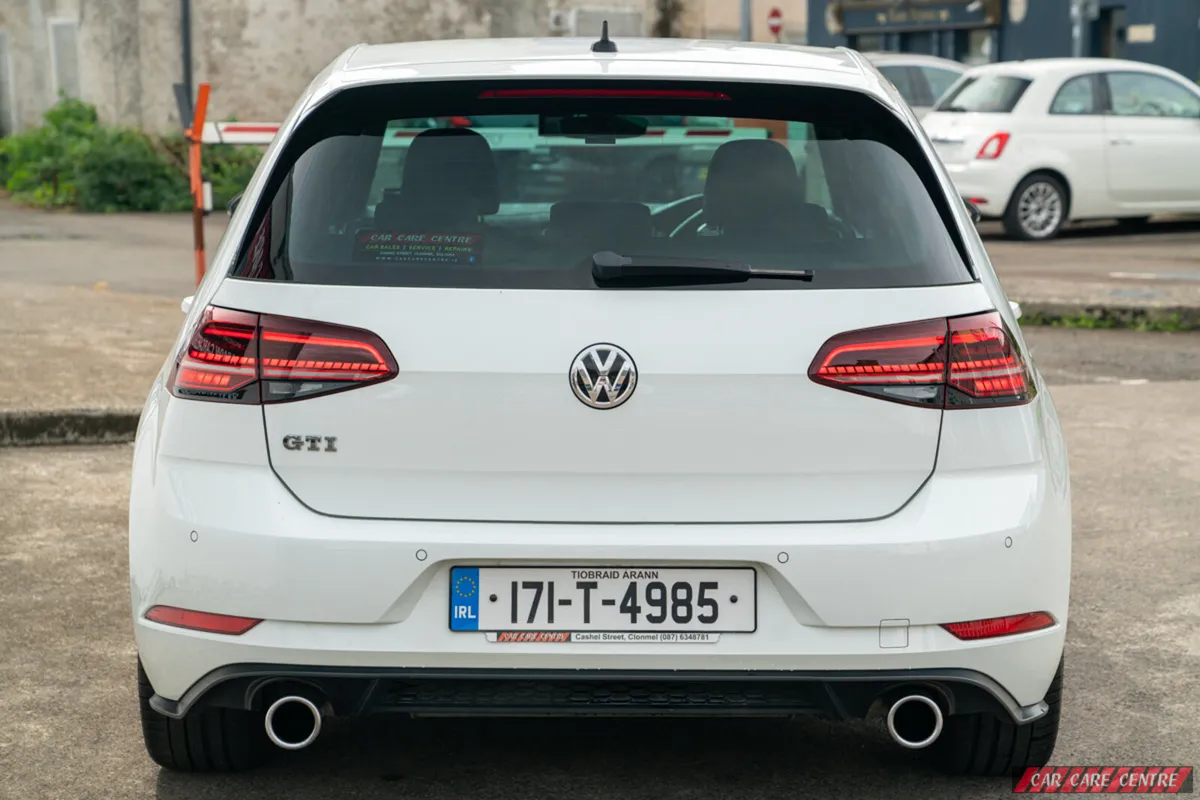 🔥2017 Volkswagen Golf GTI mk7.5 DSG 2.0 TSI 230🔥 - Image 4