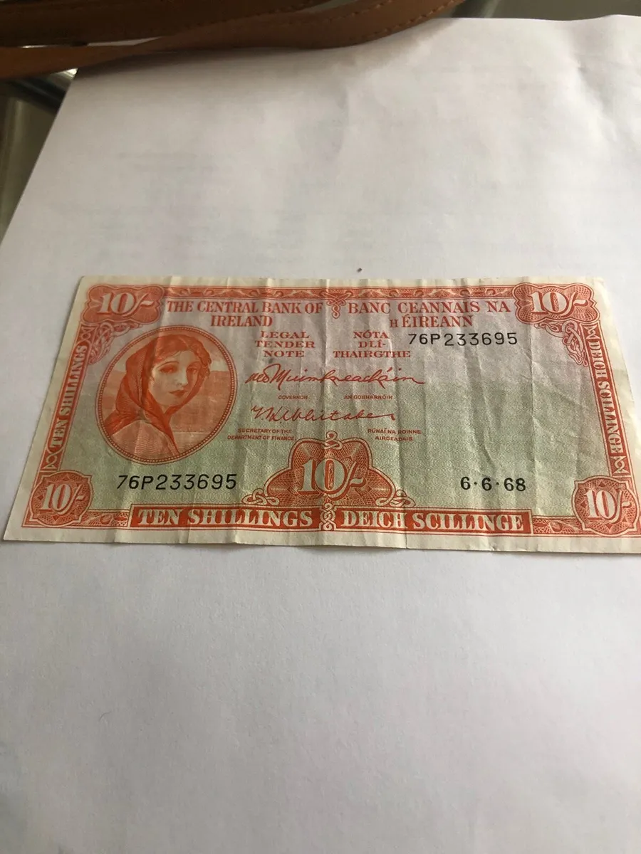Old Irish Bank Notes - Image 1