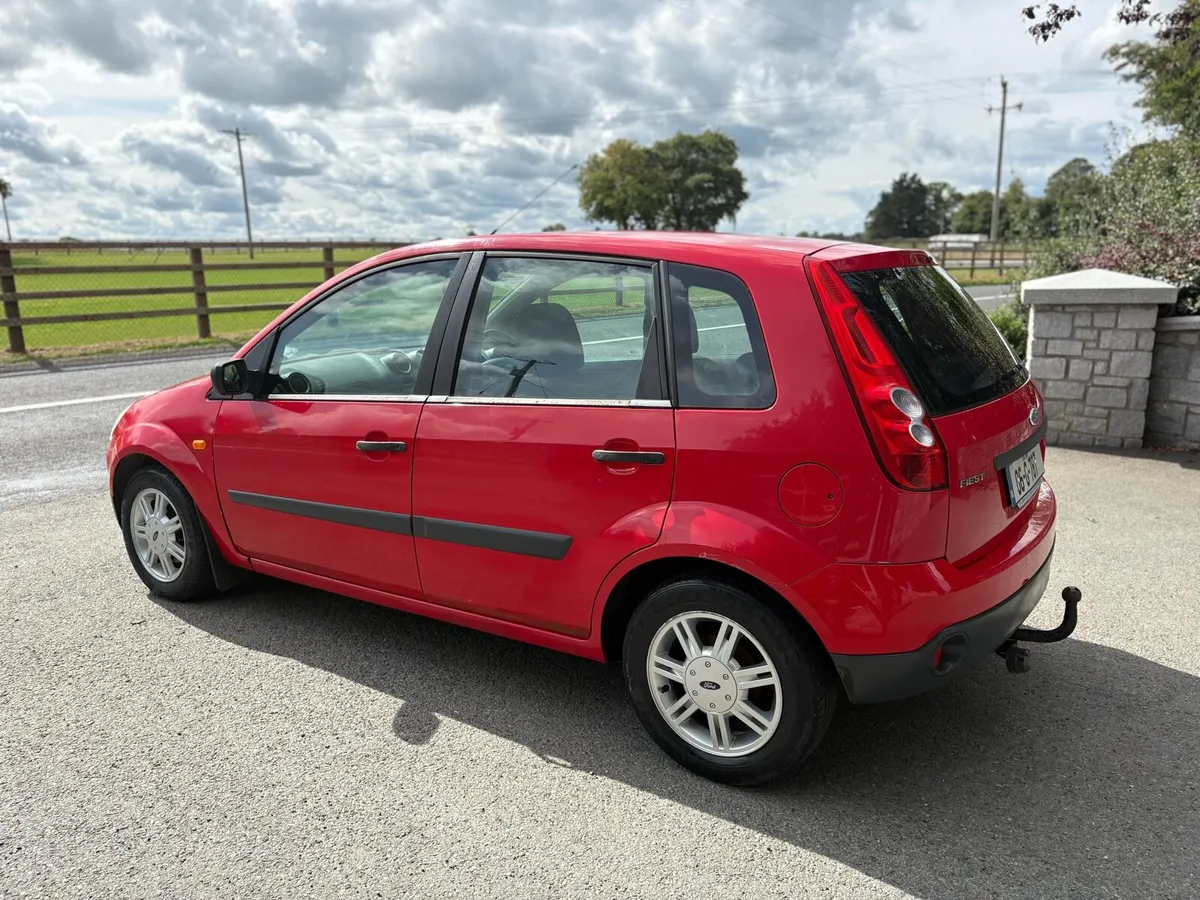 Ford Fiesta Low mileage NCT02/26 TAX09/25 - Image 3