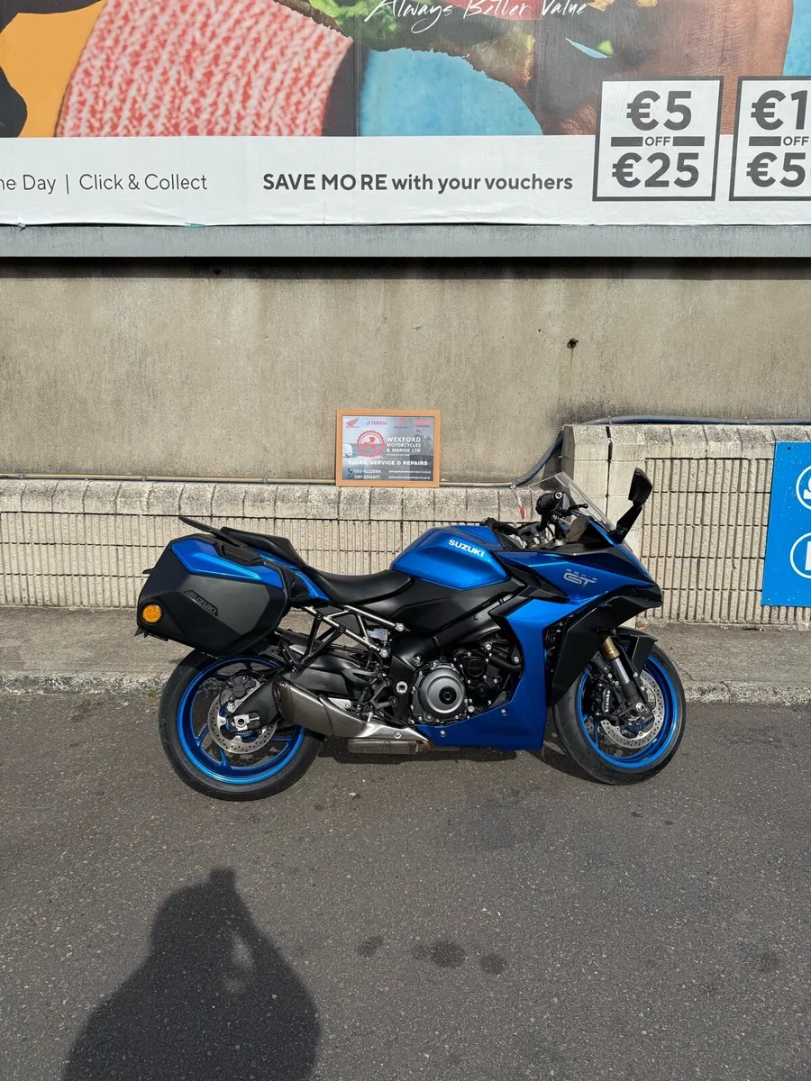 2023 Suzuki GSX-S 1000 GT **Mint condition** - Image 3