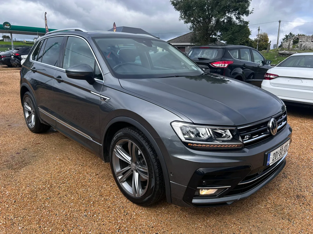 Volkswagen Tiguan R Line Auto - Image 2