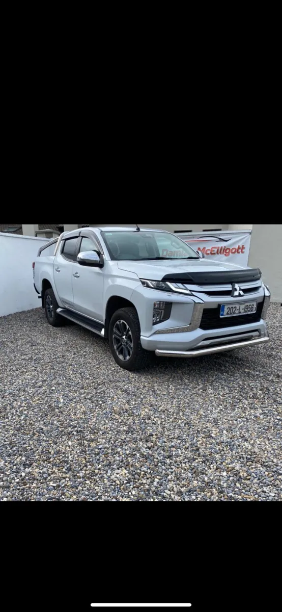 2020 Mitsubishi L200 BARBARIAN X - Image 1