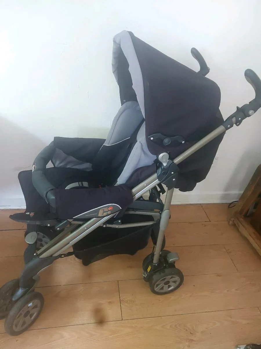 Chicco buggy - Image 1