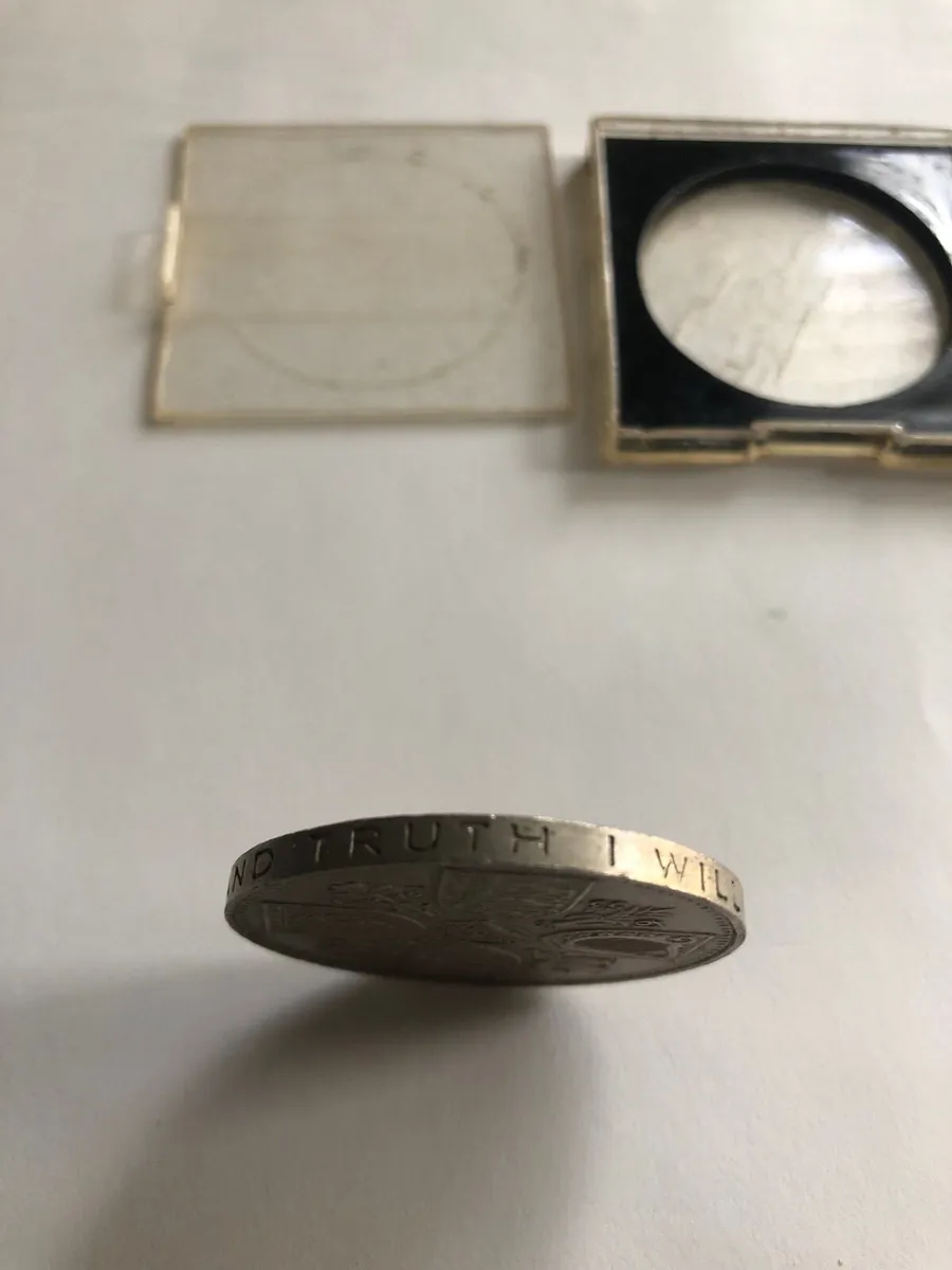 Old Irish Coin - Image 3
