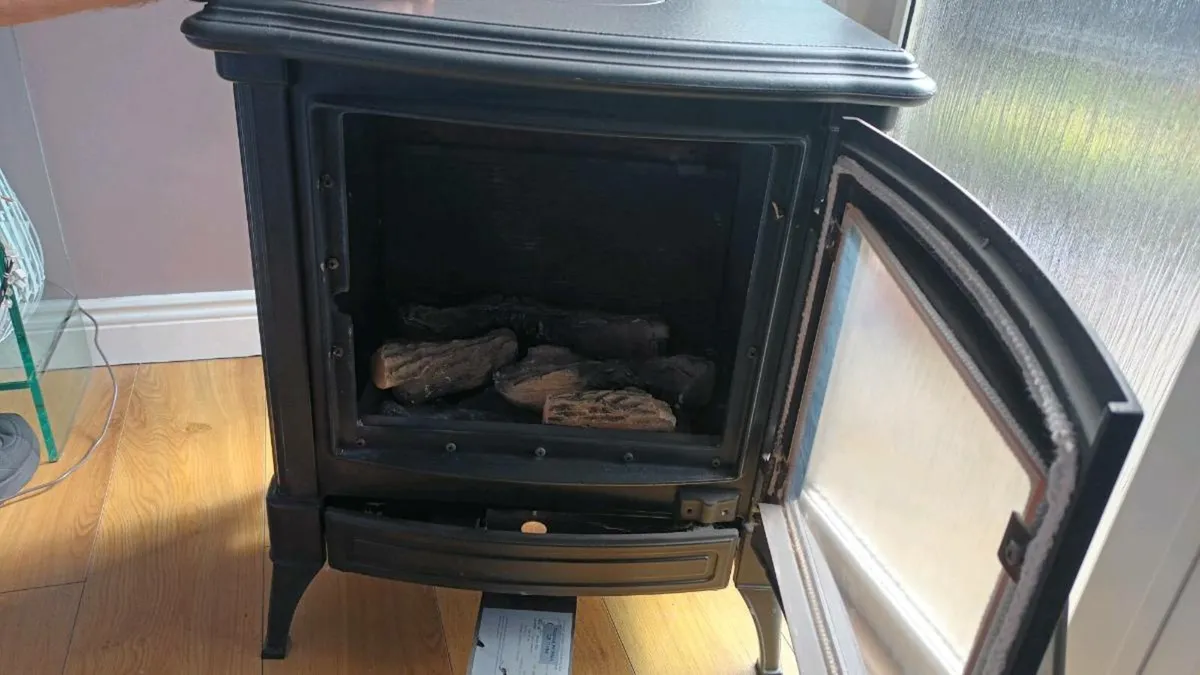 Nestor Martin stove - Image 2