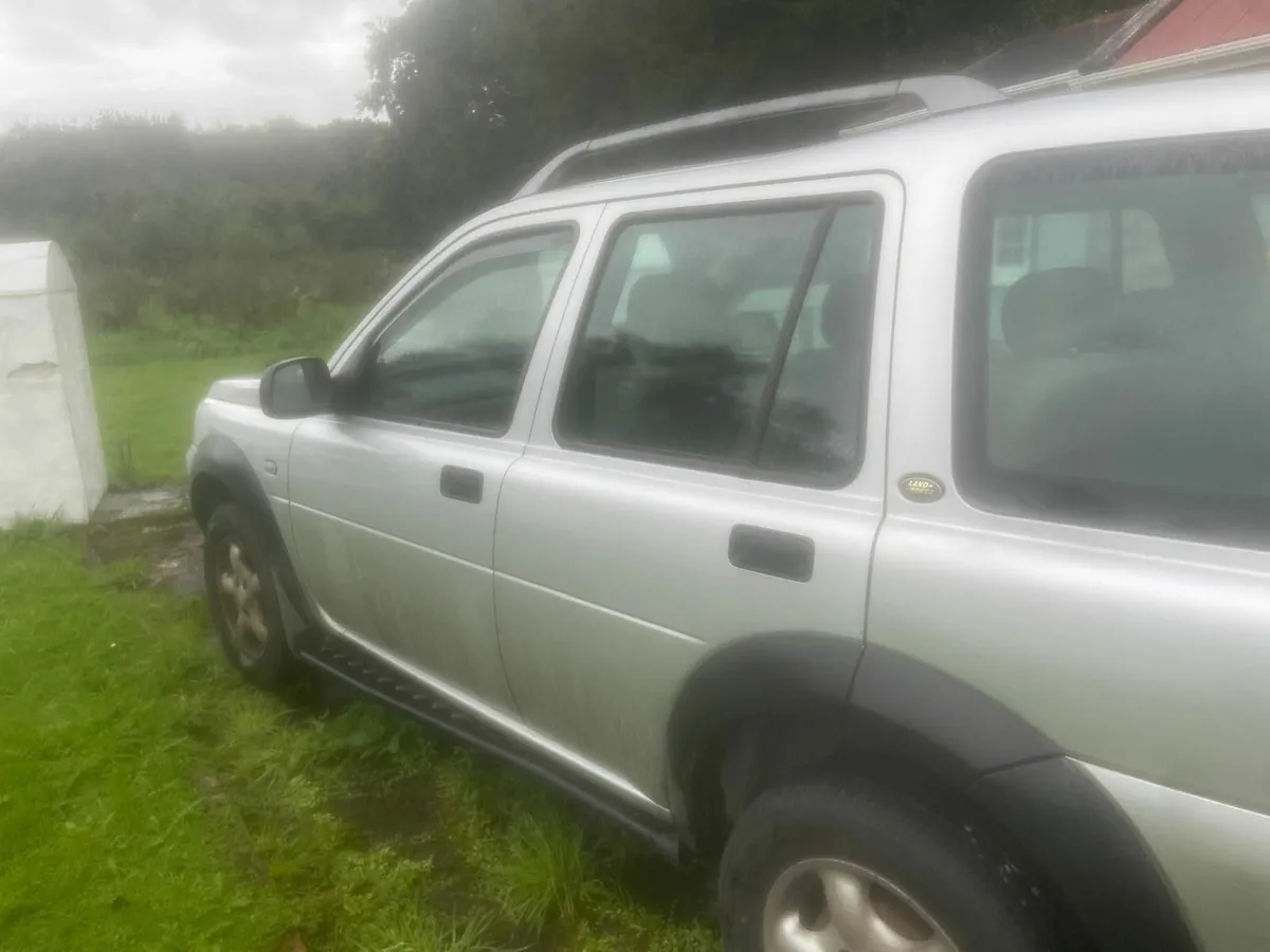 Land Rover Freelander 2006 - Image 2