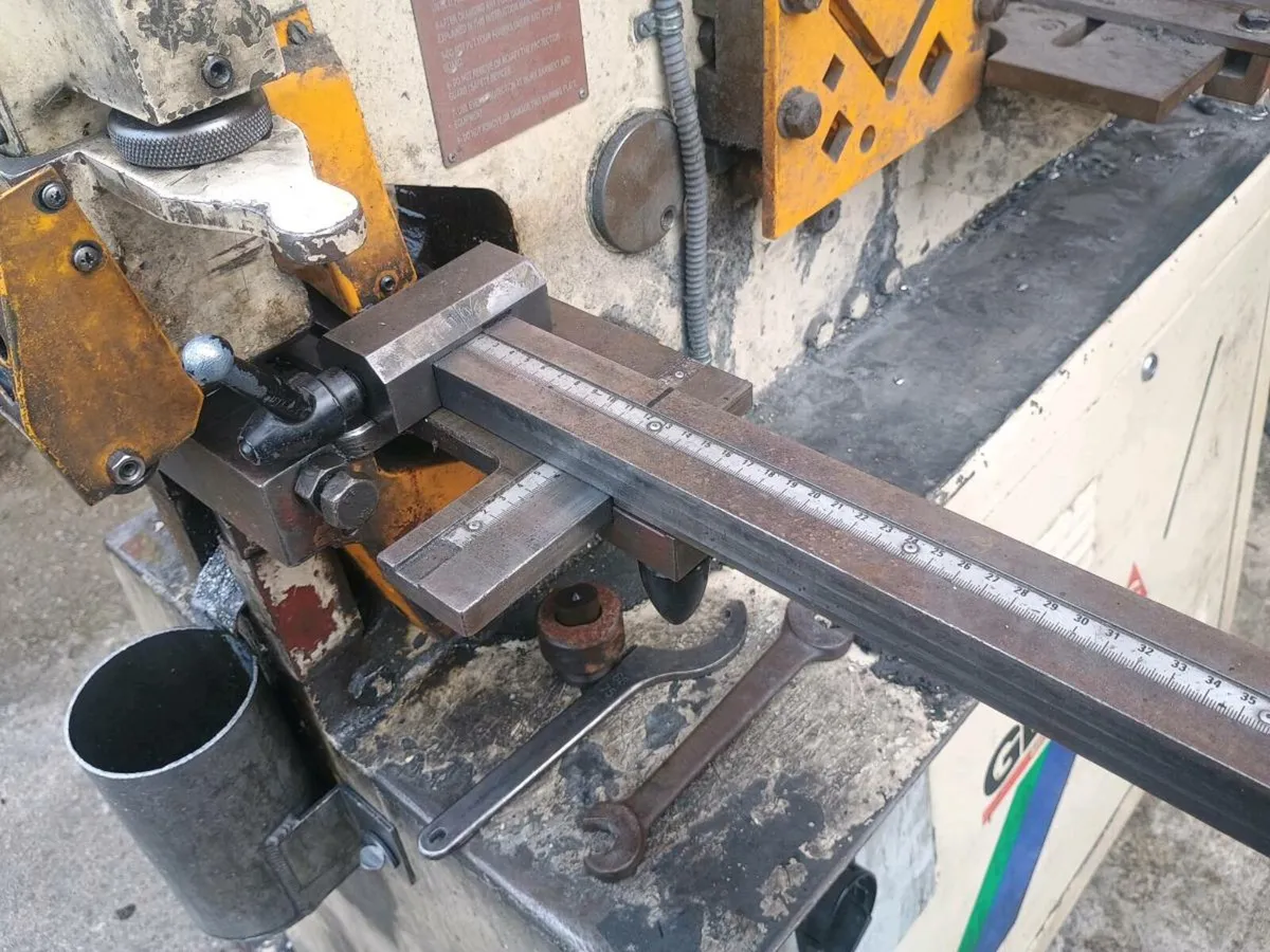 Geka Iron metal worker punch - Image 3