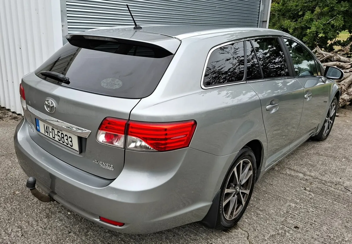 Toyota Avensis 2014 - Image 4