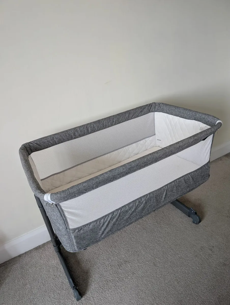 Bablylo Co Sleeper - Image 1