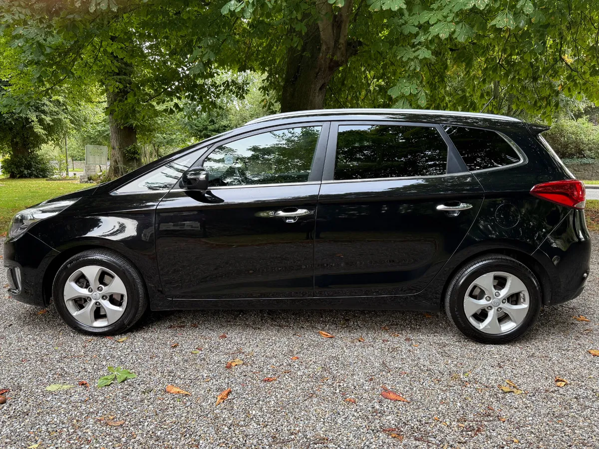 Warranty Kia Carens 7 Seater Diesel Low Miles - Image 4