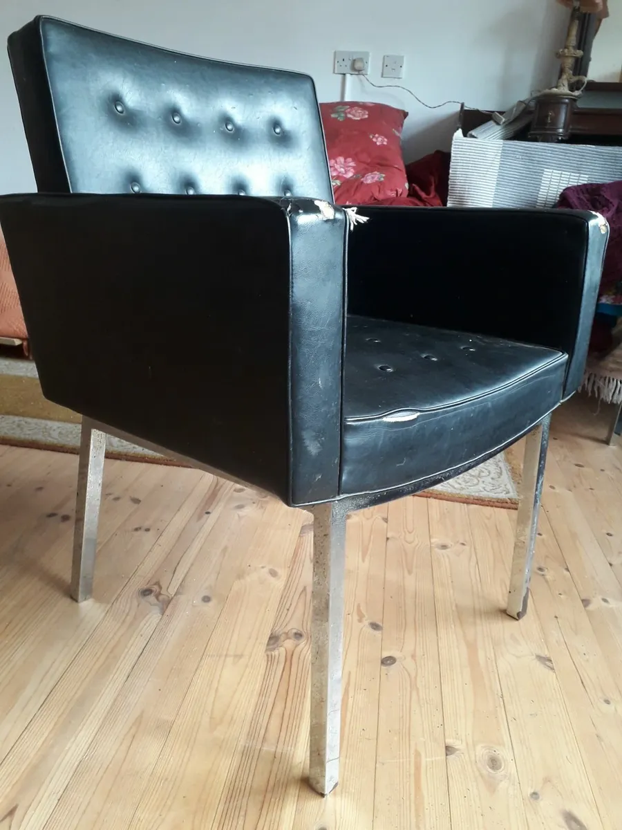 Vintage Knoll style armchairs - Image 2