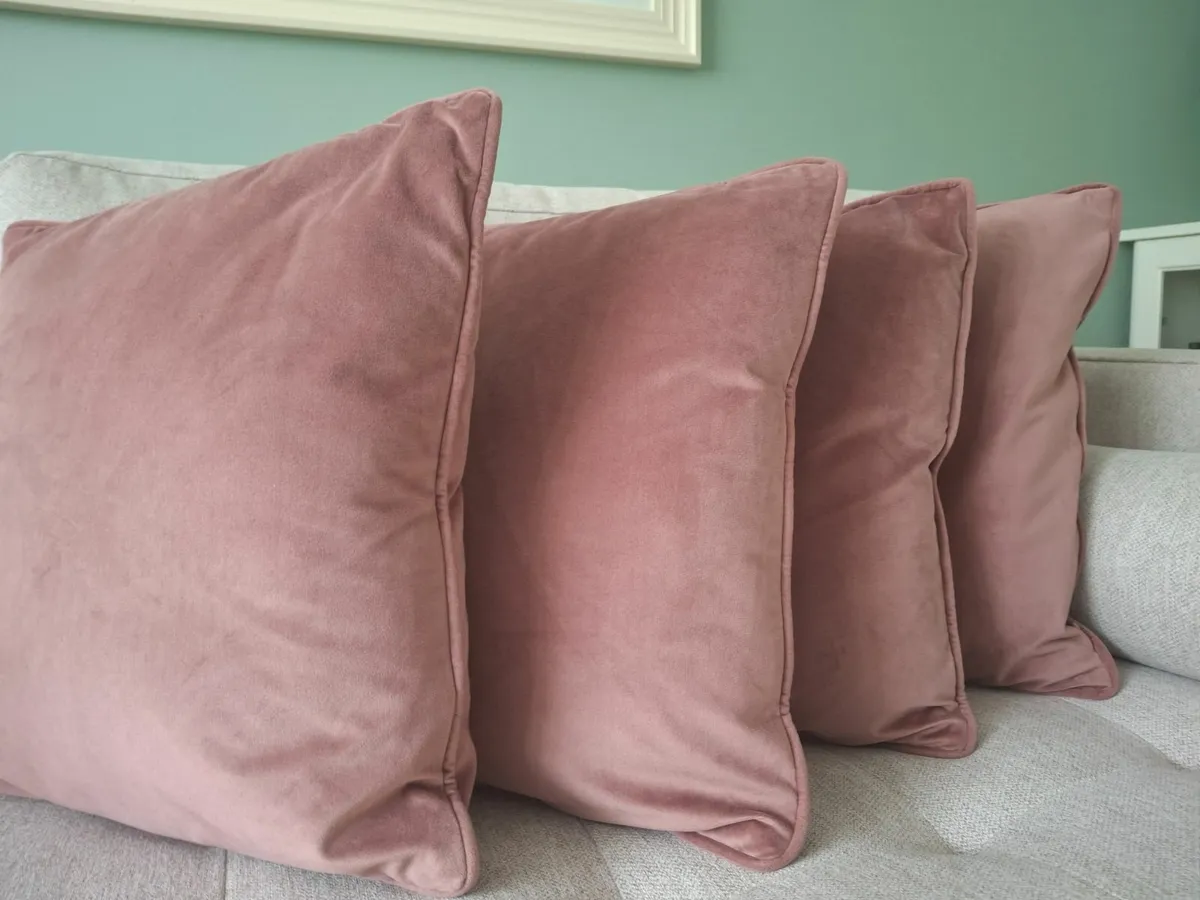 Cushions - Image 2