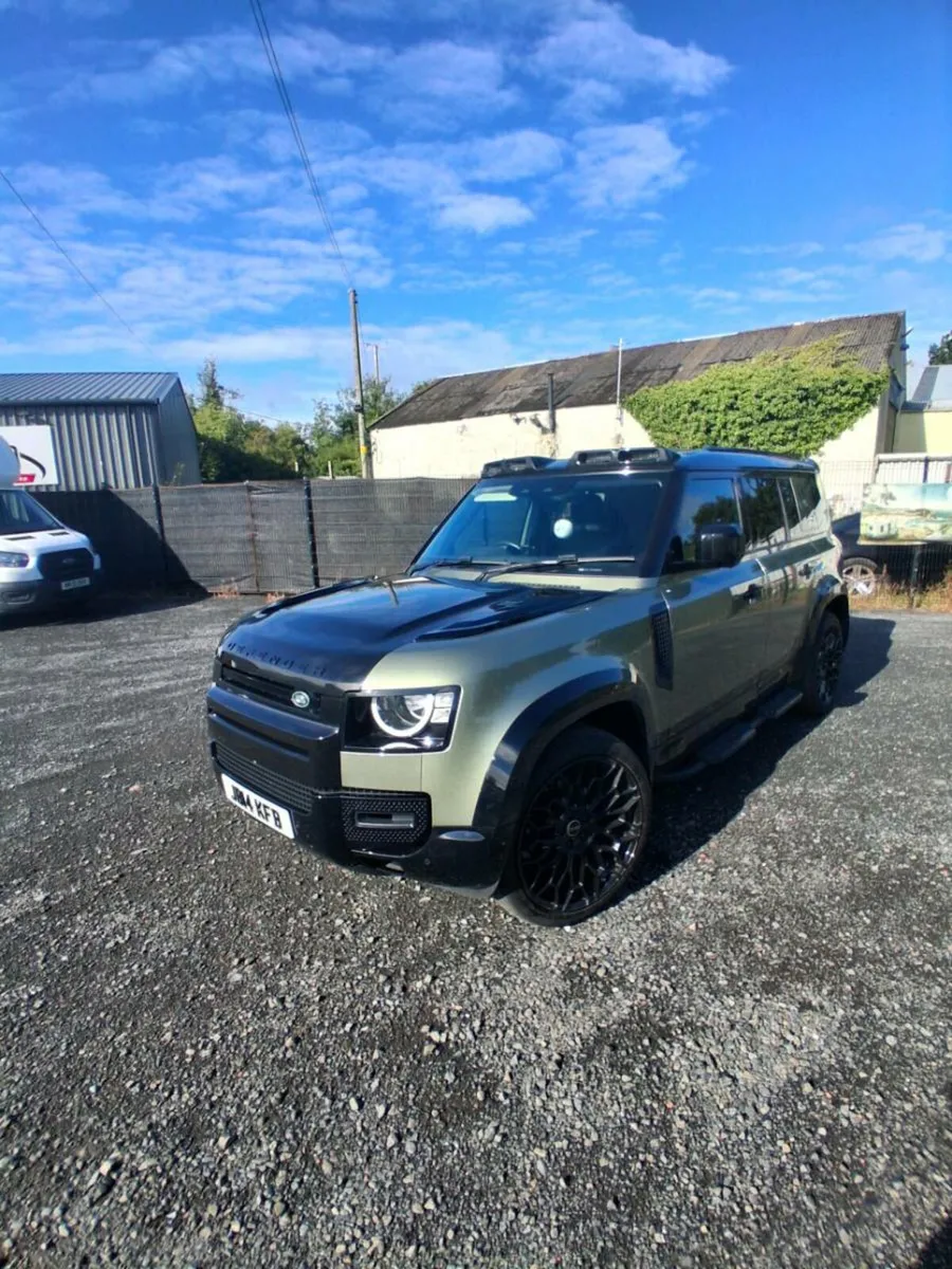 Landrover defender 110 - Image 1