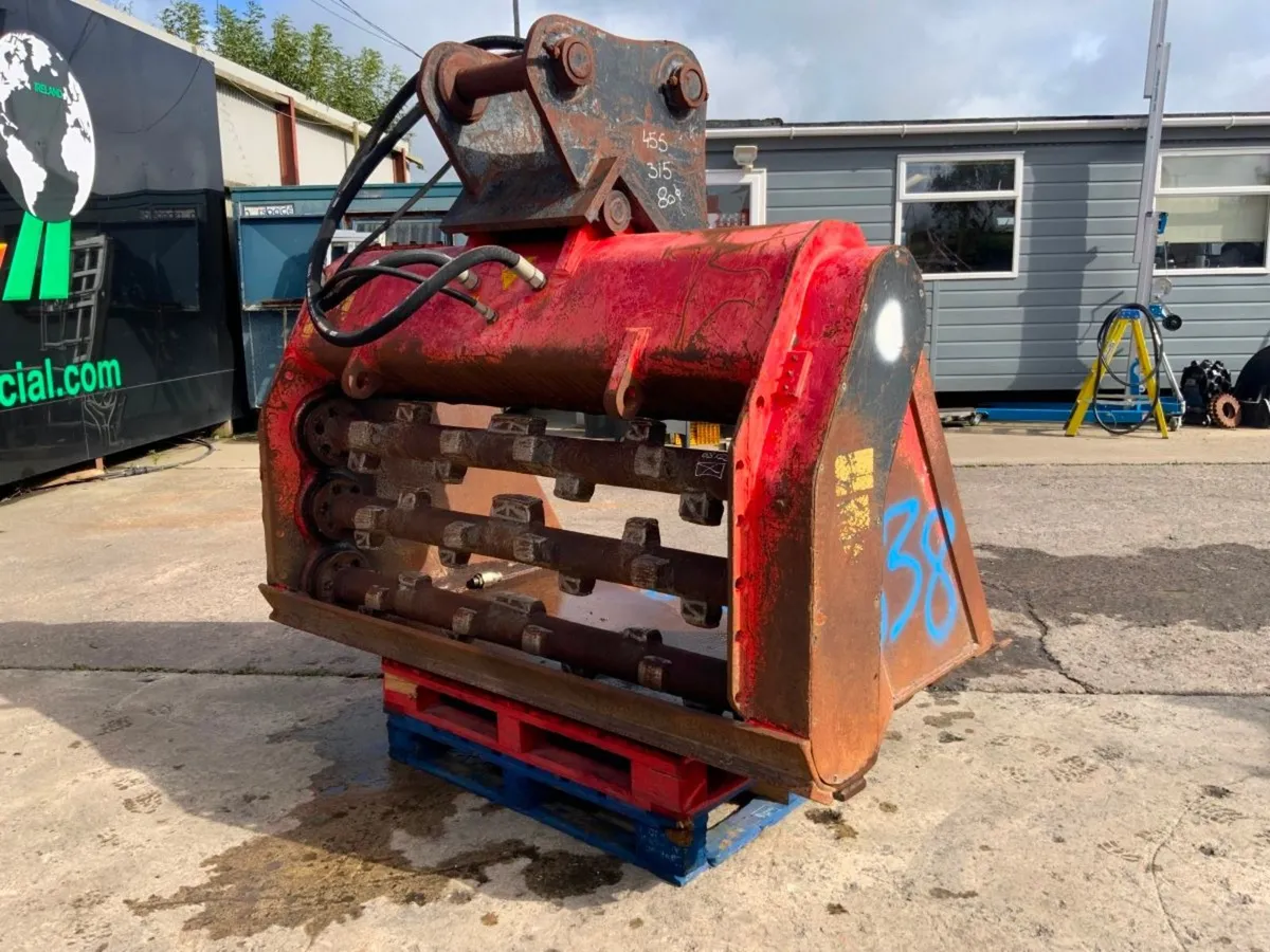 60" SCREENING BUCKET......80mm PINS ......1338 - Image 4