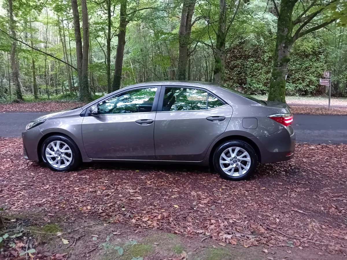 172 TOYOTA COROLLA  1.4 D4D LUNA ONLY 154 KLMS - Image 4