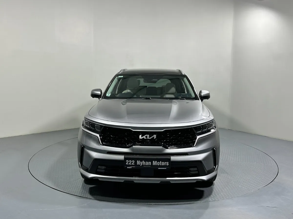 Kia Sorento 1.6 K4 PHEV 4x4 222 (2022) - Image 3