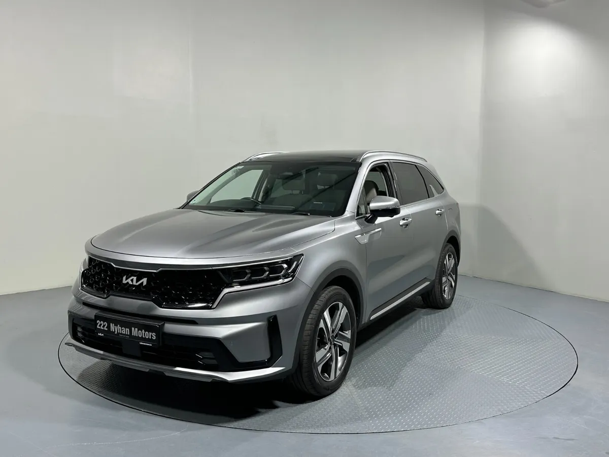 Kia Sorento 1.6 K4 PHEV 4x4 222 (2022) - Image 4