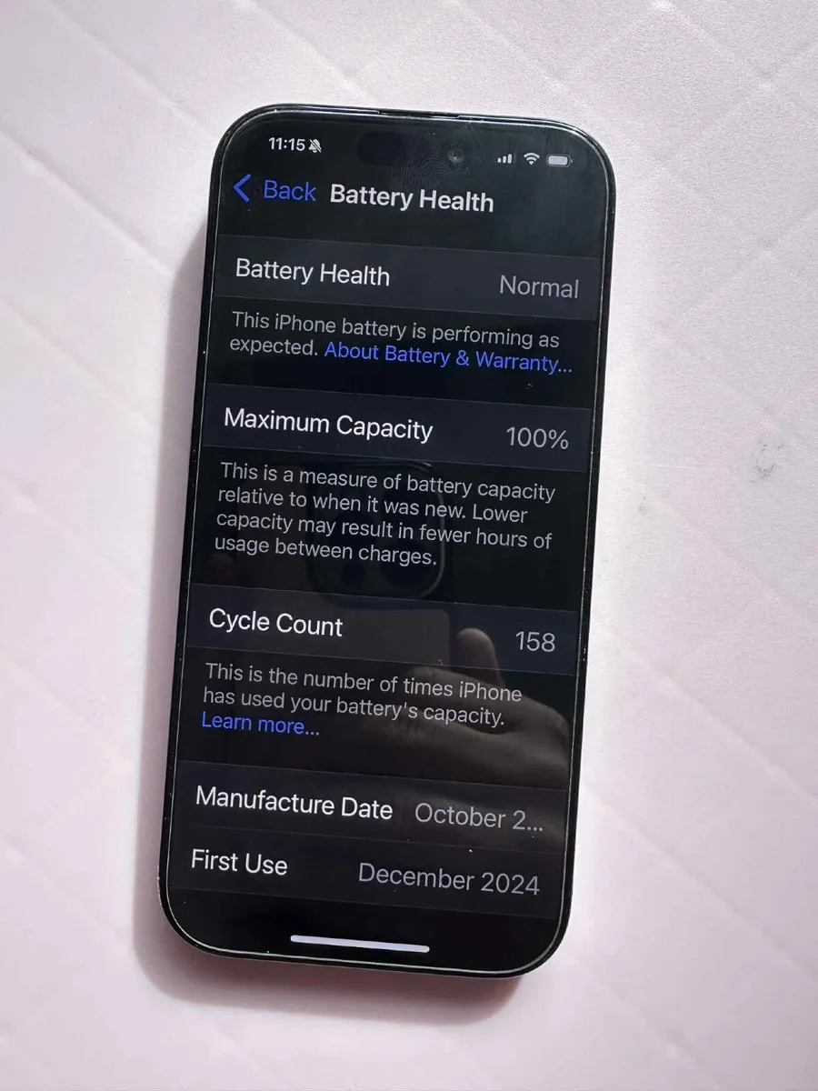 iPhone 16 pro 128gb - Image 2