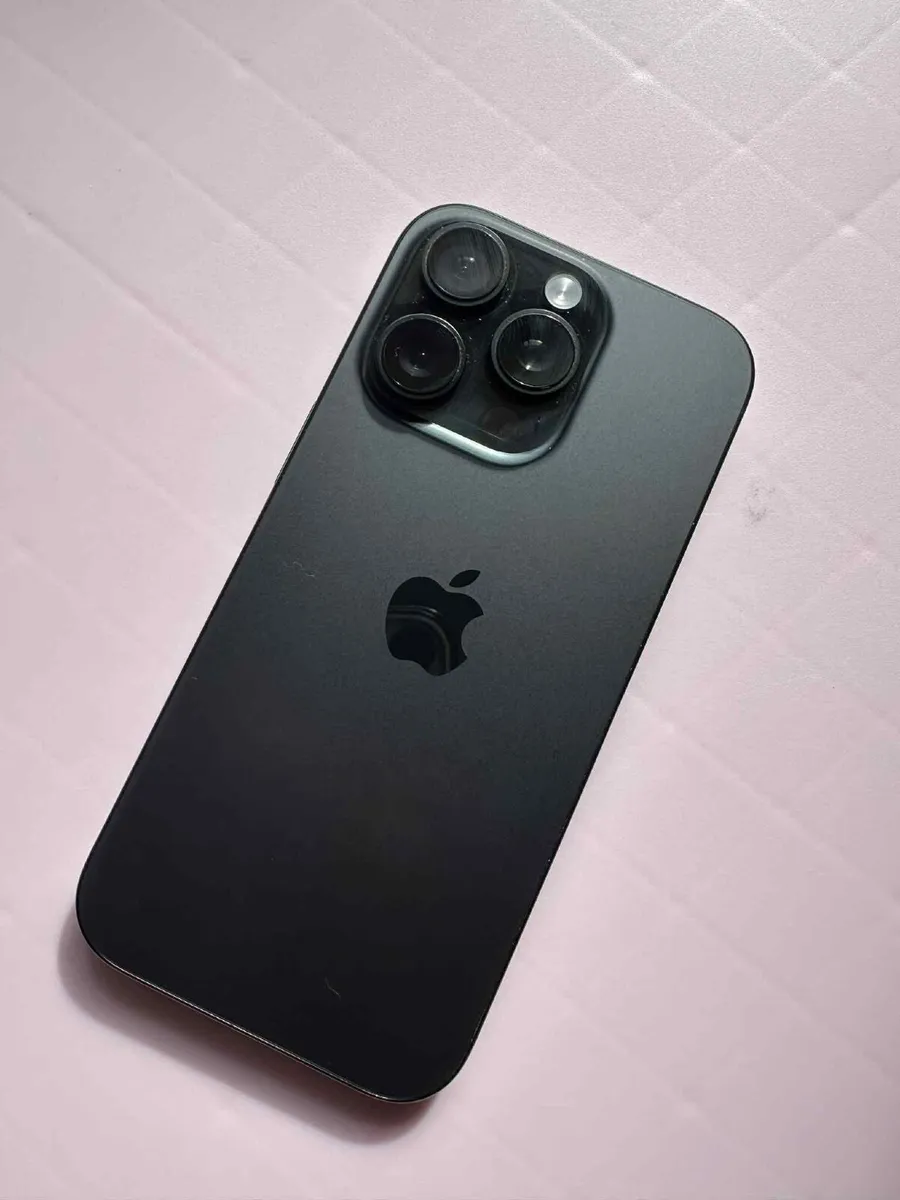iPhone 16 pro 128gb - Image 3