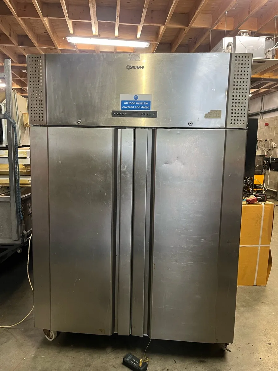 Double door Fridge - Image 4