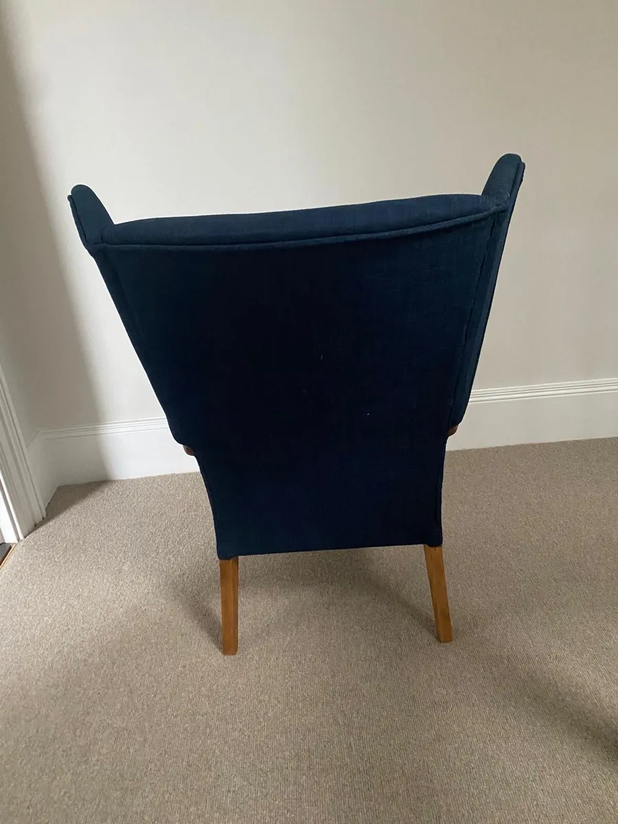 Beautiful Wing Back chair - Image 2