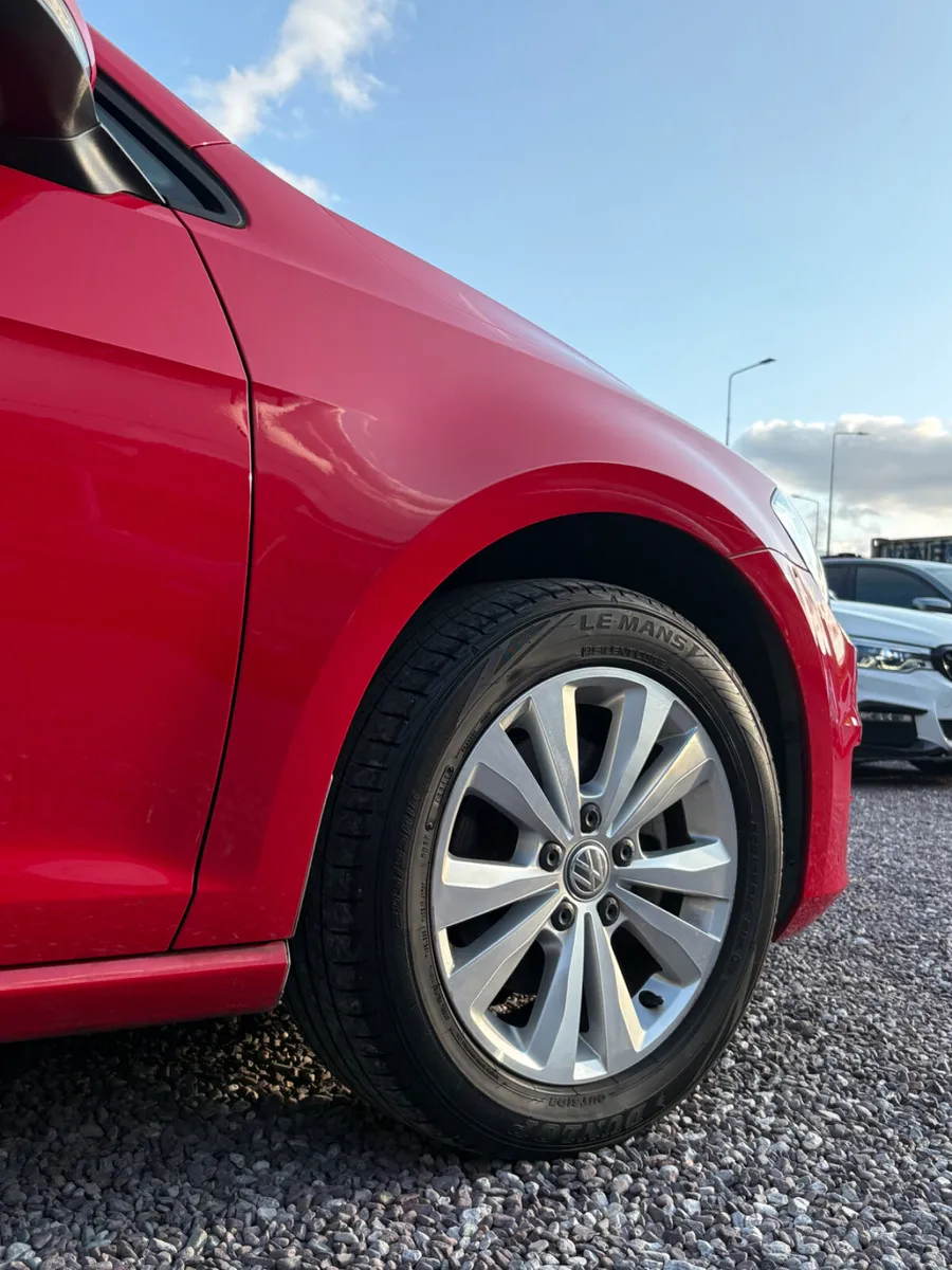 Volkswagen Golf Estate Variant 1.2 TSi Automatic - Image 3