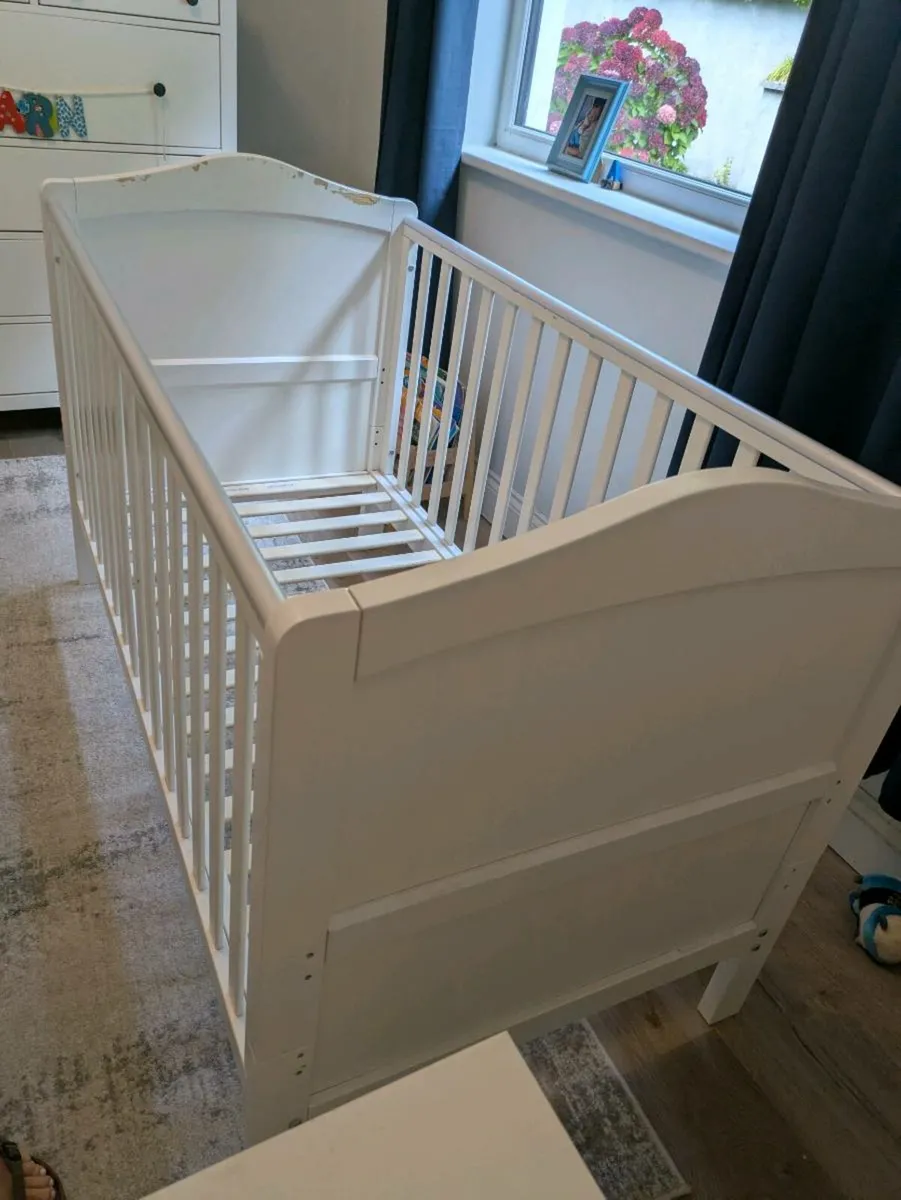 Cot bed - Image 2