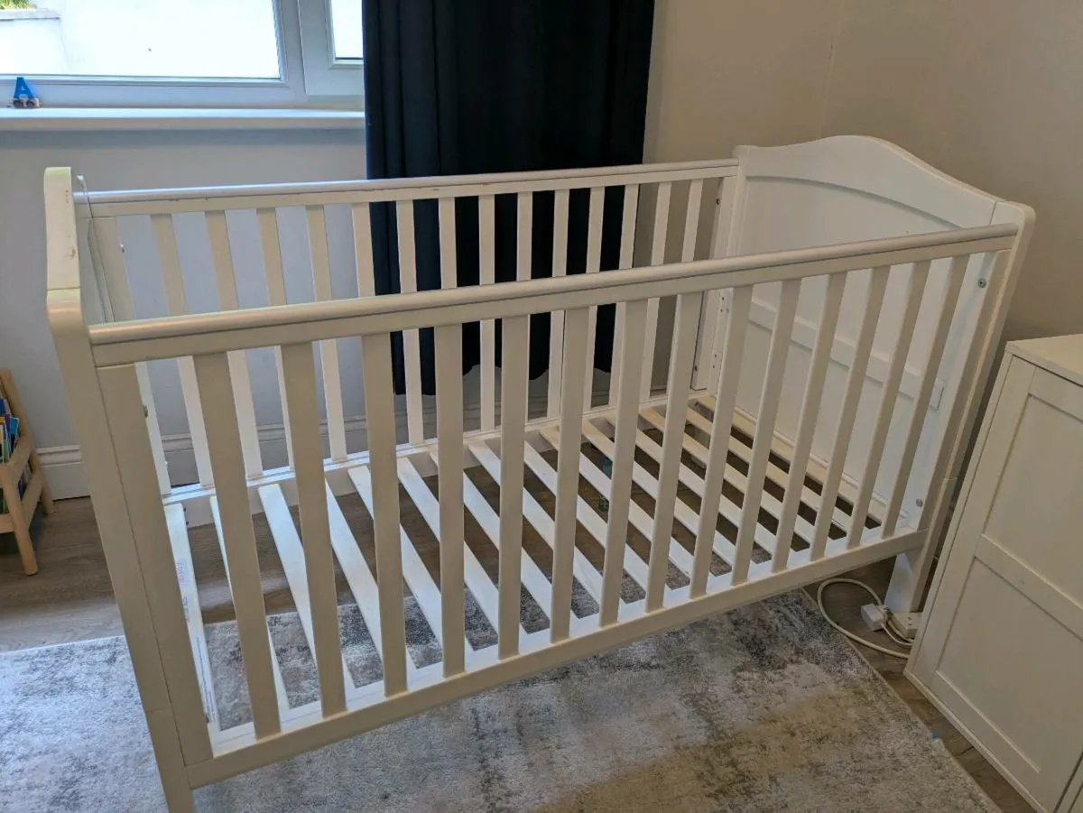 Cot bed - Image 3