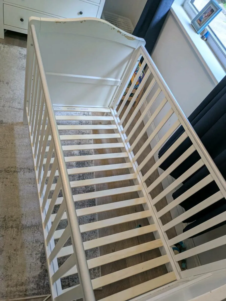 Cot bed - Image 4