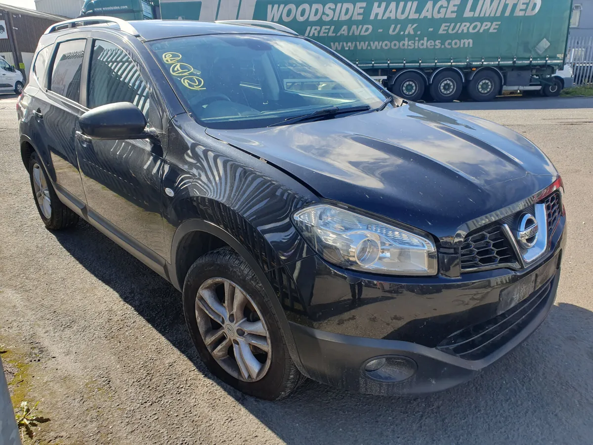 10 NISSAN QASHQAI PLUS 2  1.5 DCI FOR BREAKING - Image 1