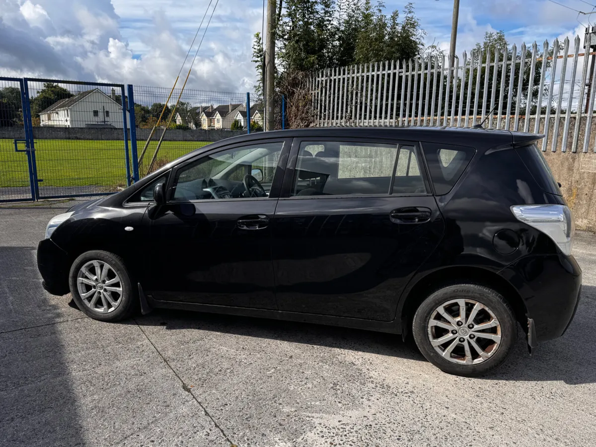 2011 Toyota Verso 2.0d 7 seats NCT 09/26 - Image 4
