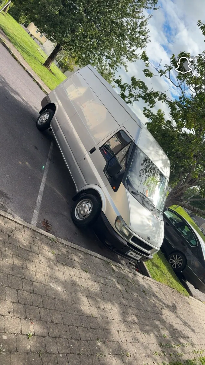 Ford Transit 2.4 - Image 1
