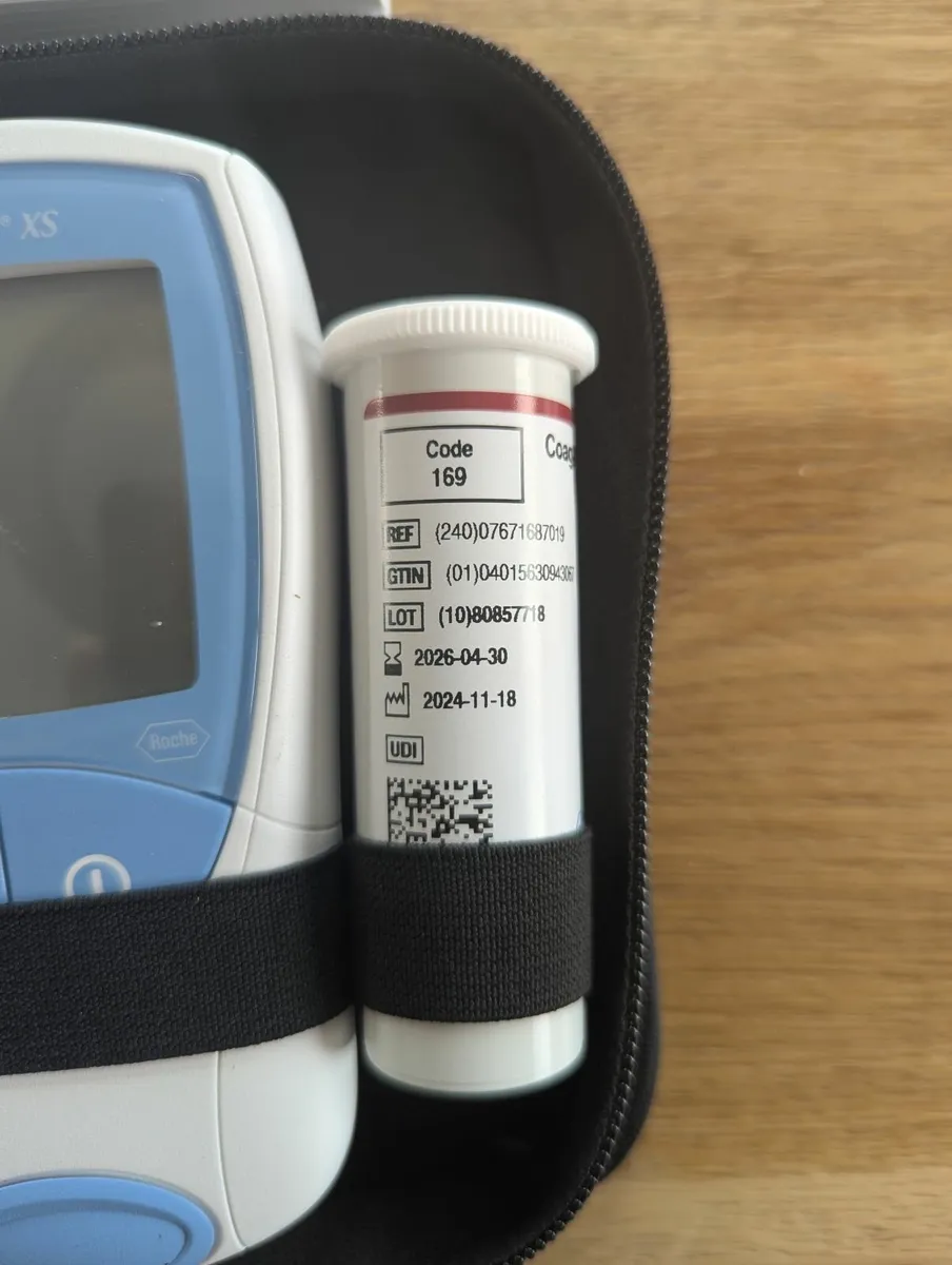 Roche Coaguchek XS system and test strips - Image 2