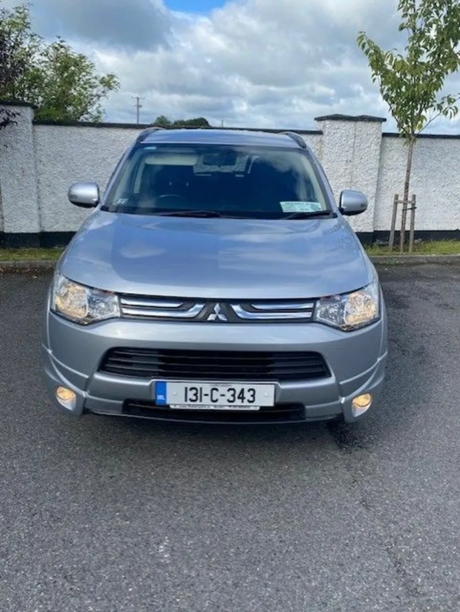 Mitsubishi Outlander 2013 - Image 1