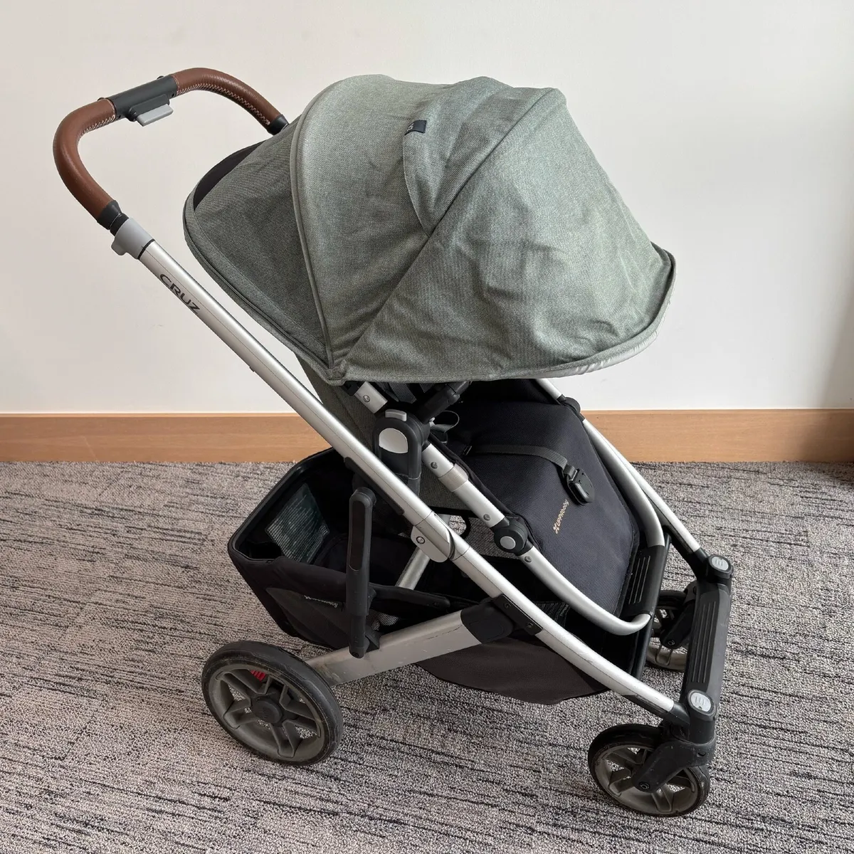 🌿 UPPAbaby travel system: carseat, isofix, buggy - Image 2