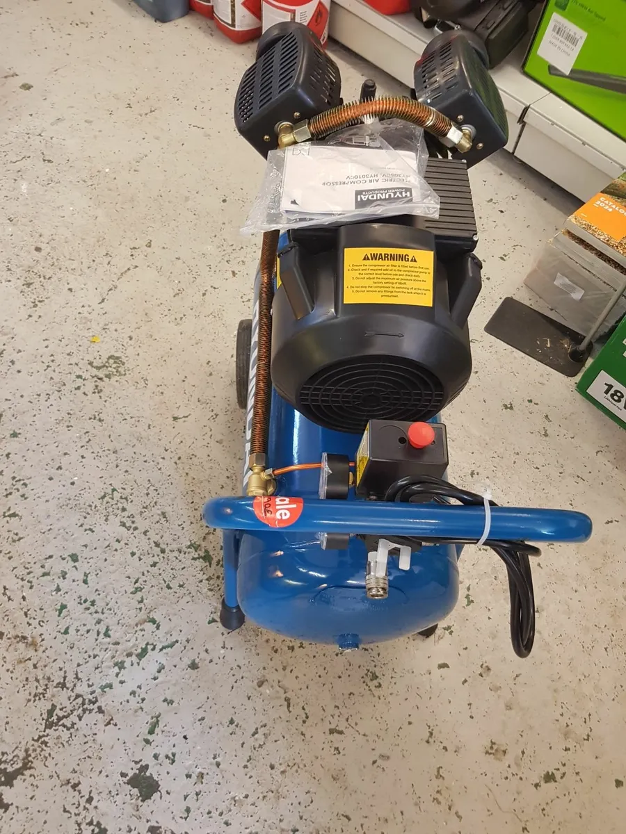 HYUNDAI 50L AIR COMPRESSOR 14CFM116psi 3HP-HY3050V - Image 3