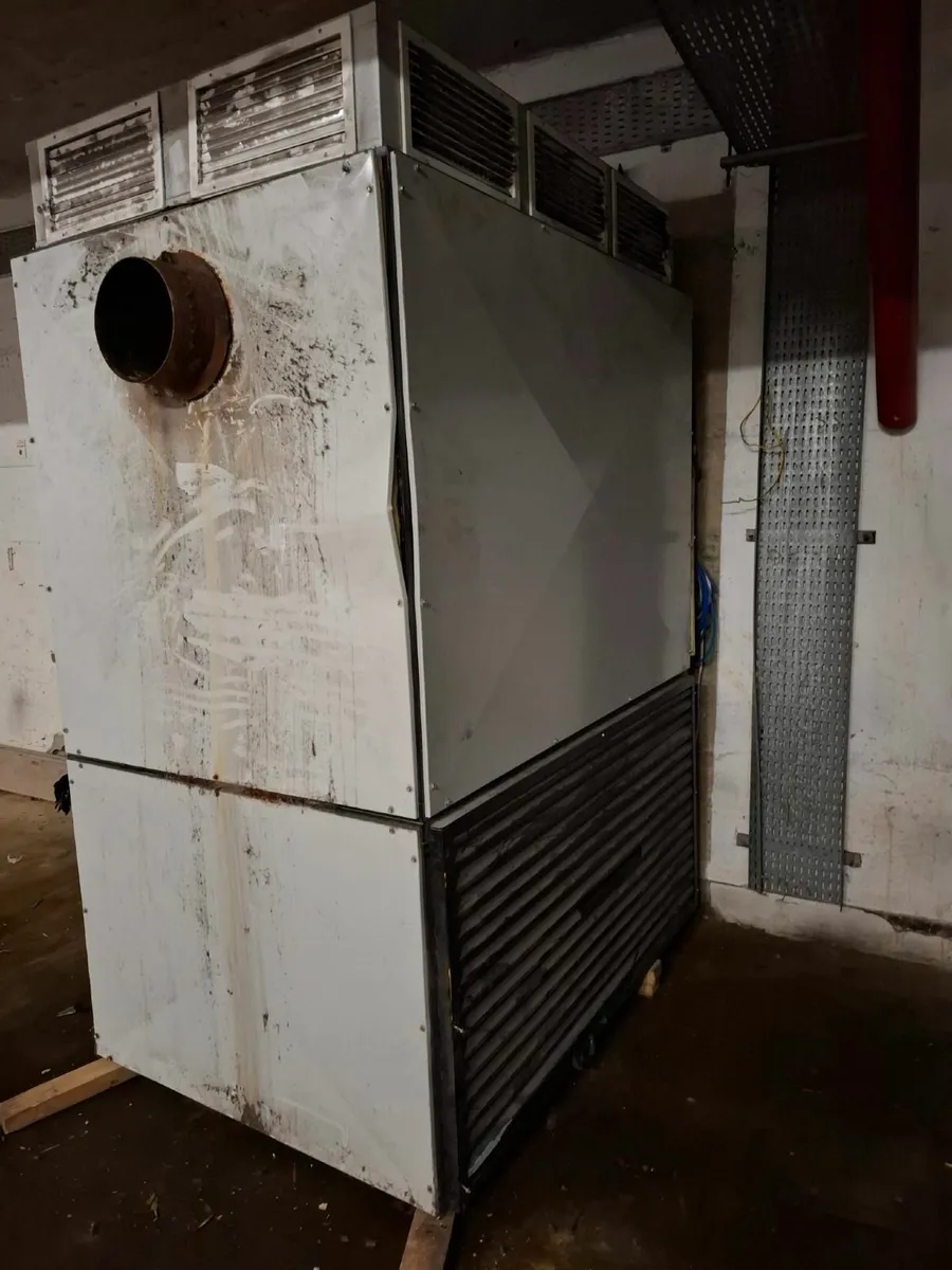 Industrial Space Heater - Image 1