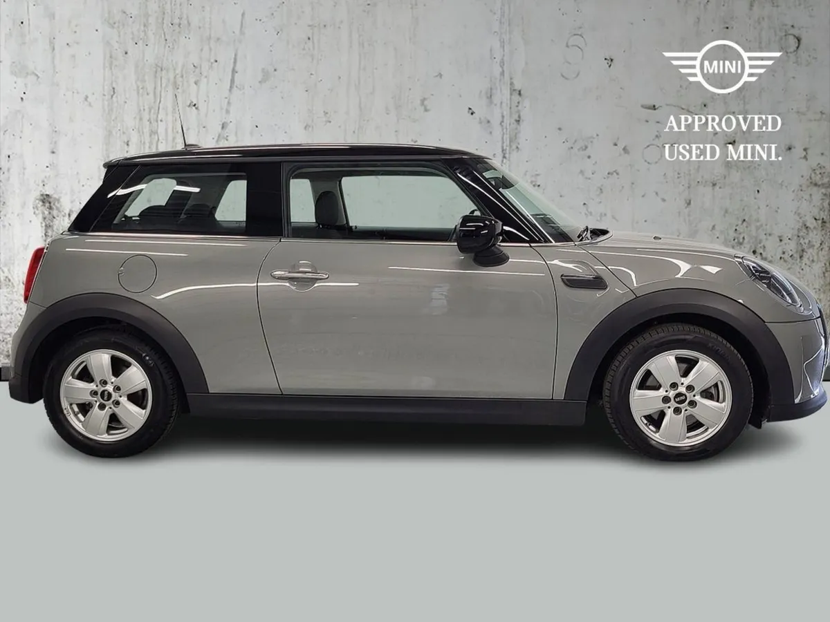 MINI Cooper Cooper Classic - Image 4