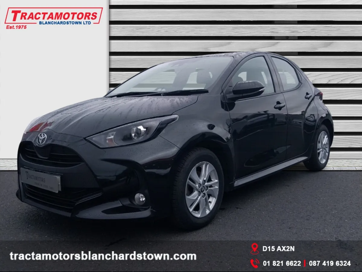 Toyota Yaris 1.5 LUNA - Image 1