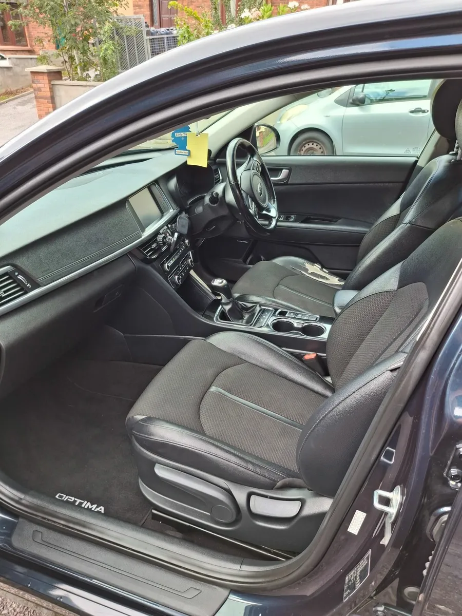 Kia Optima 2017 - Image 4