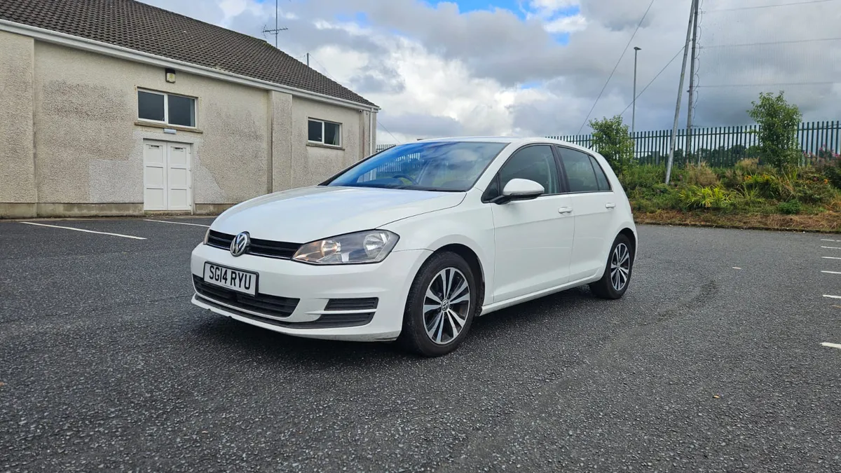 2014 Volkswagen Golf 1.6 tdi se bluemotion - Image 3